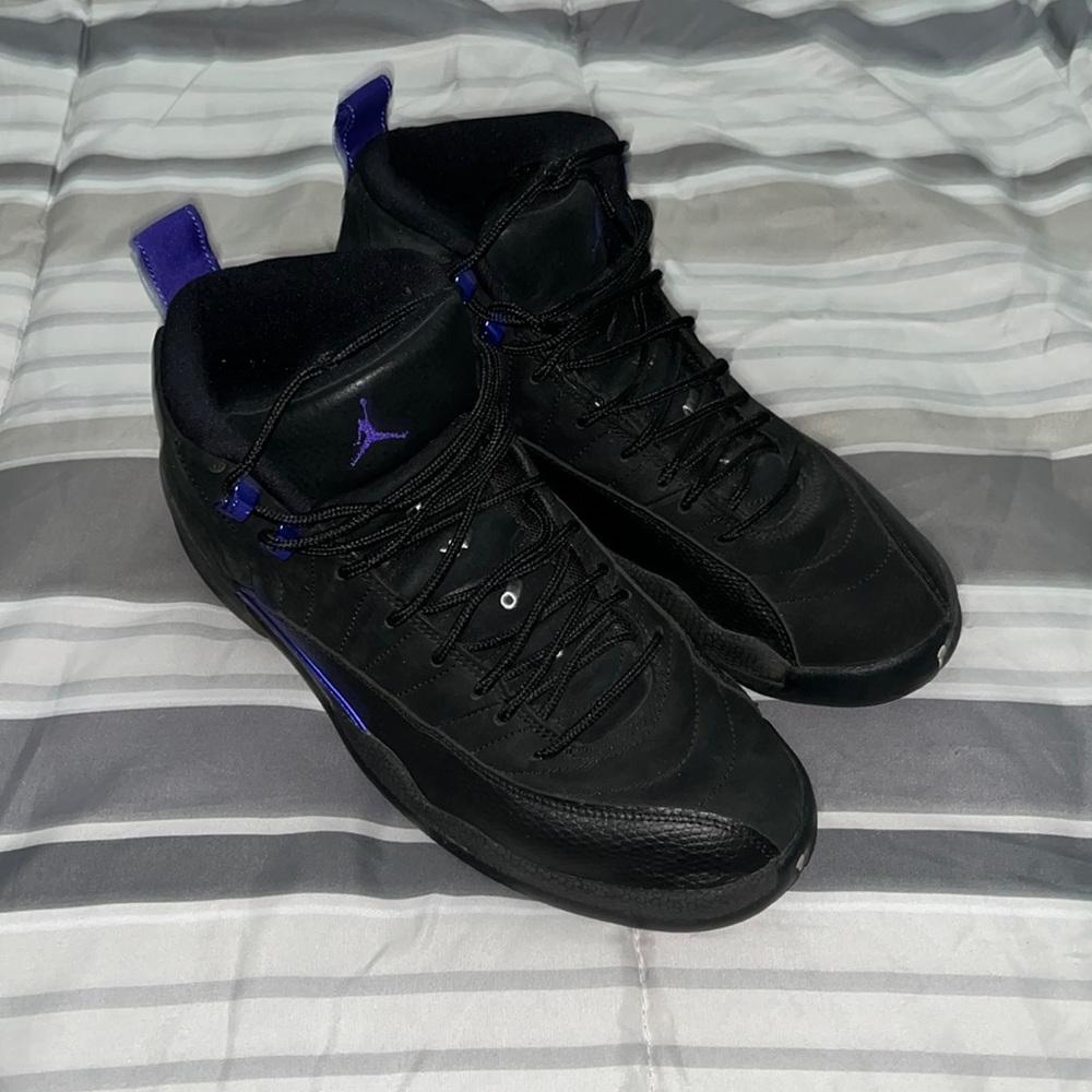 Jordan 12 retro dark